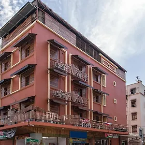 https://oyo-210-five-2.kotakinabaluhotels.net